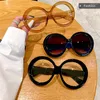 Lunettes de soleil 2023 Plastique Classique Vintage Femme Surdimensionné Cadre Rond Designer Femme Lunettes Big Shades Oculos