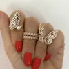 Pierścienie zespołowe Zagubione dama nowa błyszcząca luksusowy pierścionek motylowy dla kobiet vintage metalowy pierścionek krążkowy urocza biżuteria bankietowa