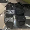 Tasarımcı Kadın Sandalet Klasikler üçgen logo Slaytlar Kristal Buzağı deri Rahat ayakkabılar kapitone Platform Yaz Plaj Terliği kutu ve Alışveriş çantasıyla