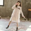 Kız Elbiseler Kızın 2023 Koreli Yaz Baharı Genç Çocuk Kızlar Giysileri Örgü Katmanlı Elbise Polka Dotlar Birleştirme 4 5 6 7 8 9 10 11 12 Yıl