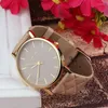 Armbandsur 2023 Fashion Simple Quartz Watch Women Wrist Watches Ladies Wristwatch Clock Quartz-Watch Relogio Feminino Montre Femme Dress