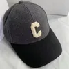 Die neueste gehobene Version der Baseballkappe OP07 C mit Buchstabe L, bestickte Entenkappe, koreanische Version des Sternmodells OCITY