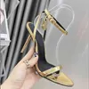 Designer Sandal Party Dress chaussures talons chaussure Nappa Cadenas Pointy Nake SandalS Femmes Chaussures Matériel Femme Métal Spike Talon szie 43