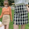 Saias Harajuku Lápis xadrez Sexy Mini para fêmea verão Slim Slim Vintage Cantura alta mulher saia Split Fork Clothing Student Clothing