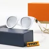 Дизайнерские бренды моды солнцезащитные очки роскошные на открытом воздухе лето 2023 г. Новая женщина -дамы -дизайнеры матовые очки для мужчин Солнцовый