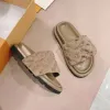 Marque d'été Pantoufles Diapositives Mules Sandales talons plats Mode Casual chaussures de sable à bout ouvert Designers de luxe unisexe chaussures d'usine Taille 35-45