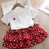 Kledingsets Kinderkleding Girls Girls Girls Summer Love Short Sleeve Polka Dot Cake-jurk Tweedelende modedeksels Girls Kleding 230516