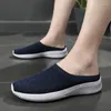 Slippare Sports Mules Women's Summer Women Sandaler Fashion Sticking Bekväma andningsbara utomhus Casual Sneakers 45 plus storlek