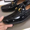 Luxueuze mannen schoenen voor mannelijke punty Big Size 46 Designer Loafers Brand Leather Heren Formele man Dress Fashion Oxford Business Design Oxford Shoe