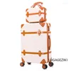 retro luggage set