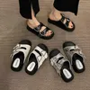 Zapatillas de plataforma Moda de verano para mujer Nueva hebilla de cuero Al aire libre Cómodo Antideslizante Compras Juego Playa Sandalias con personalidad.