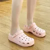 Пляжные сандалии Baotou Hole Shoes Женские летние наружные анти-скольз