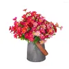 Dekorativa blommor 28 huvuden Artificial Flower Bouquet Söt siden Daisy för bröllopsdekoration Bride Holding Home Decor Po Props