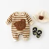 Rompers Milancel Winter Baby Rompers Dikke Lining Boys Dessen Striped Girls Jumpsuits Bear Outfit 230516