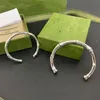 Versie V Gouden Designer Armbanden voor Vrouwen Trendy Fashion Design Opening Sier Armband Hoge kwaliteit sieraden Zeer mooi