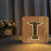 Veilleuses Creative 3D Light Jesus Lampe de table en bois Chevet pour enfants USB Bois Artisanat Décoratif de style européen