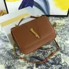 Topkwaliteit crossbody tas gewone schoudertassen echte lederen magnetische knop verwijderbare riem gouden hardware kleine handtassen portemonnee