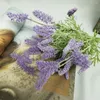 Dekorative Blumen Faux Lavendel Blume Kunststoff Falscher Blumenstrauß Nicht verwelkende Simulation Hochzeitsfeier Gefälschte Pflanzendekoration