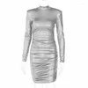 Vestidos casuais elegantes o pescoço de manga longa Party Party Mini Vestido preto para mulheres 2023SEXY Bodycon Ruched Ladies Silver Streetwear