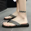 Chanclas de verano para hombre, chanclas británicas, versión coreana, resistentes al desgaste, antideslizantes, con Clip, zapatos de playa, sandalias informales de marea