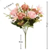 Fiori decorativi 5 rose 4 margherite Matrimonio artificiale Decorazione della stanza di casa Grande bouquet di alta qualità Disposizione di fiori finti di lusso Bulk