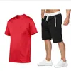 Tute estive Sport e tempo libero Set in due pezzi T-shirt e pantaloncini Completi da allenamento per la corsa da uomo