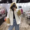 Femmes Fourrure Faux Parka Réel Plus La Taille Mélanges De Laine 2023 Perle Boutons Manteau Femme Hiver Coréen Harajuku Manteau D'hiver Femmes À Capuche