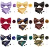 Bow Ties Men Wedding Party Tie Brosch Pin Pocket Square Set Grooms Formell Dress Gold Red Paisley Bowtie Butterfly Bowknot Dibangu