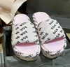 Fashion Paris zomer damesmerk designer letter platform slippers sponsbasis verhogen elastische stoffen flip-flop platte sandalen