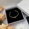 Femmes Mode Ouvert Bracelet Noeud Haute Qualité Or Rose Argent Manchette Bracelets Cel Marque Haute Qualité Femmes Bijoux Cadeau D'anniversaire