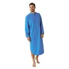 Vêtements ethniques respectueux de la peau caftan musulman chemise de nuit hommes Robe avec manches longues Henley chemise de nuit hommes chemise de nuit pour dormir