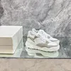 2023top New Womens Men Quality Casual Shoesデザイナーレザーレースレーススニーカーファッションランニングトレーナーレターフラットプリントジムスニーカー