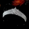 Hårklipp barock underbara CZ -brudar Crown Cubic Zirconia Flower Type Tiaras Retro Crystal Headpieces Women's Wedding Accessories