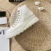 Designer-Mode-Sneaker für Damen, hohe Spitzenschuhe, klassische Segeltuchschuhe für Damen, Schnür-Tennisschuhe, modische Segeltuch-Sneaker, Freizeitschuhe zum Wandern