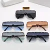 Projektanci mężczyźni okulary przeciwsłoneczne Goggle Driving UV Black Square Eyewear Odbarwienie obiektywy Ramka Polaryzowana okulary okularowe Lunette de Soleil Bezpośrednie modne okulary klasyczne okulary
