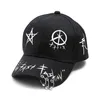 Caps de bola New Fashion Men Mulher Baseball Cap with Rings Hip Hop Graffiti Printing Snapback Sports Sports Black White Dance Papai Hat EP0170 AA220517