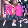 Stage Wear Bambini Adolescenti Performance Abbigliamento Hip Hop Maglietta oversize rosa Pantaloncini cargo casual per ragazza Ragazzo Costumi di danza jazz Vestiti