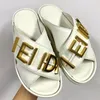 Designer Slid Sliders Mense Womens Summer Sandals Beach Slippers Ladies Flip Flops Loafers Black White Blue Slides Chaussures Shoes