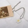 Chaînes GD La Même Petite Marguerite Disco Collier Pour Hommes Et Femmes En Acier Au Titane Pmo Fleur En Métal Hip-Hop Étudiant Uniforme Accessoires