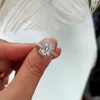 Bant Halkaları Emerald Cut 2ct Diamond Cz Yüzük Beyaz Altın Dolgulu Vaat Eşya Düğün Bandı Halkalar Kadınlar İçin Taş Taşları Parti Güzel Takı J230517