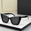 Sunglasses Womens Cat Eyes Frame with Classic Signature Engraved on temples lady Outdoor Fashion Show Sunglasses SL570