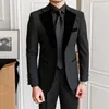 Tracki męskie Spring British splated Velvet Suit dwuczęściowy przyjęcie weselne Bankiet Mężczyźni Slim Fit Costume Homme Mariage Royal