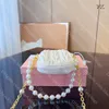 Bolso de cuero de lujo para teléfono, bolso cruzado de diseñador, bolso de hombro con cadena de perlas exquisita, bolsos de mujer de alta calidad, billetera bonita