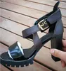 Sandals Women Leather Est Star Trail Designer Lady Lady Cankle Strap Straps Buckle Letter Printed chunky keel recided recided rubber sandal 2023