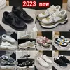 2024 مع مربع الأحذية غير الرسمية مصمم أحذية رياضية العجل عاكس الأحذية عتيقة المدبوغ الجلدية المدرب