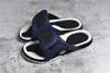 Retro Hydro V 5 Slippers Sandal Sandal Zapatos Jumpman Men 1 1 Sluys Flip Flip Flip Flip Sports Flats Space Jam Black Cat Slipper