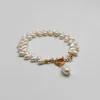 Strand Women Classic Elegant Freshwater Pearl Beaded Armband Enkel handgjorda vita smycken för festansvariga