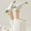 Носки чуловки Новые женщины носки летние тонкие сетки дышащие короткие носки Женщины девочки с цветочным принтом Японский милый низкорезовый носки лодыжки P230517