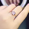 Кластерные кольца Rose Quartz Solitaire Ring 925 Серебряный серебряный квадрат.