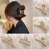 Hårklämmor Barrettes Fashion Metal Hair Claw for Women Gold Silver Color Cross Crab Hair Clip Korean Elegant Geometric Hairpin Girl Hair Accessories 230517